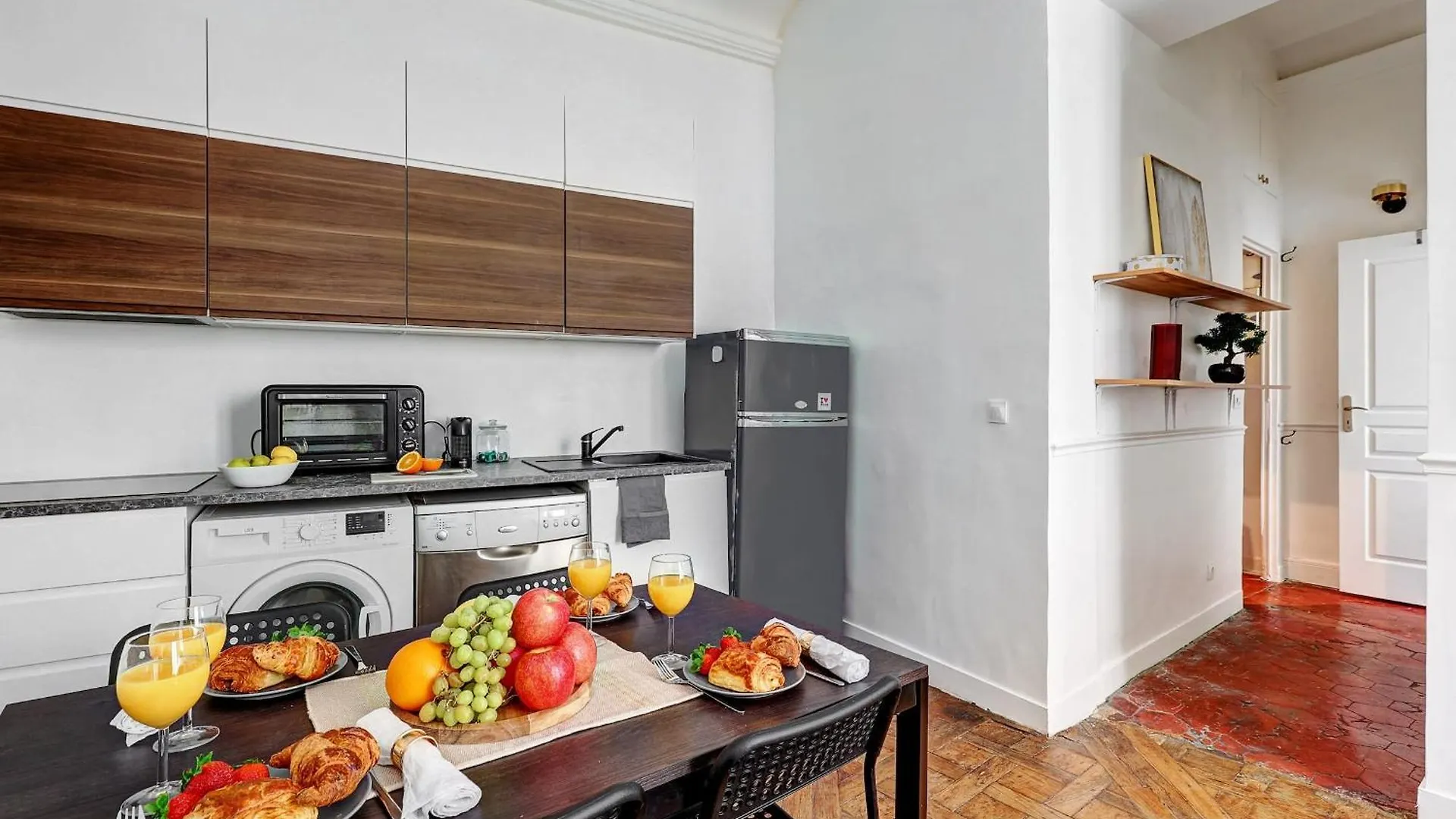 Apartment In Le Marais Centre Paris France