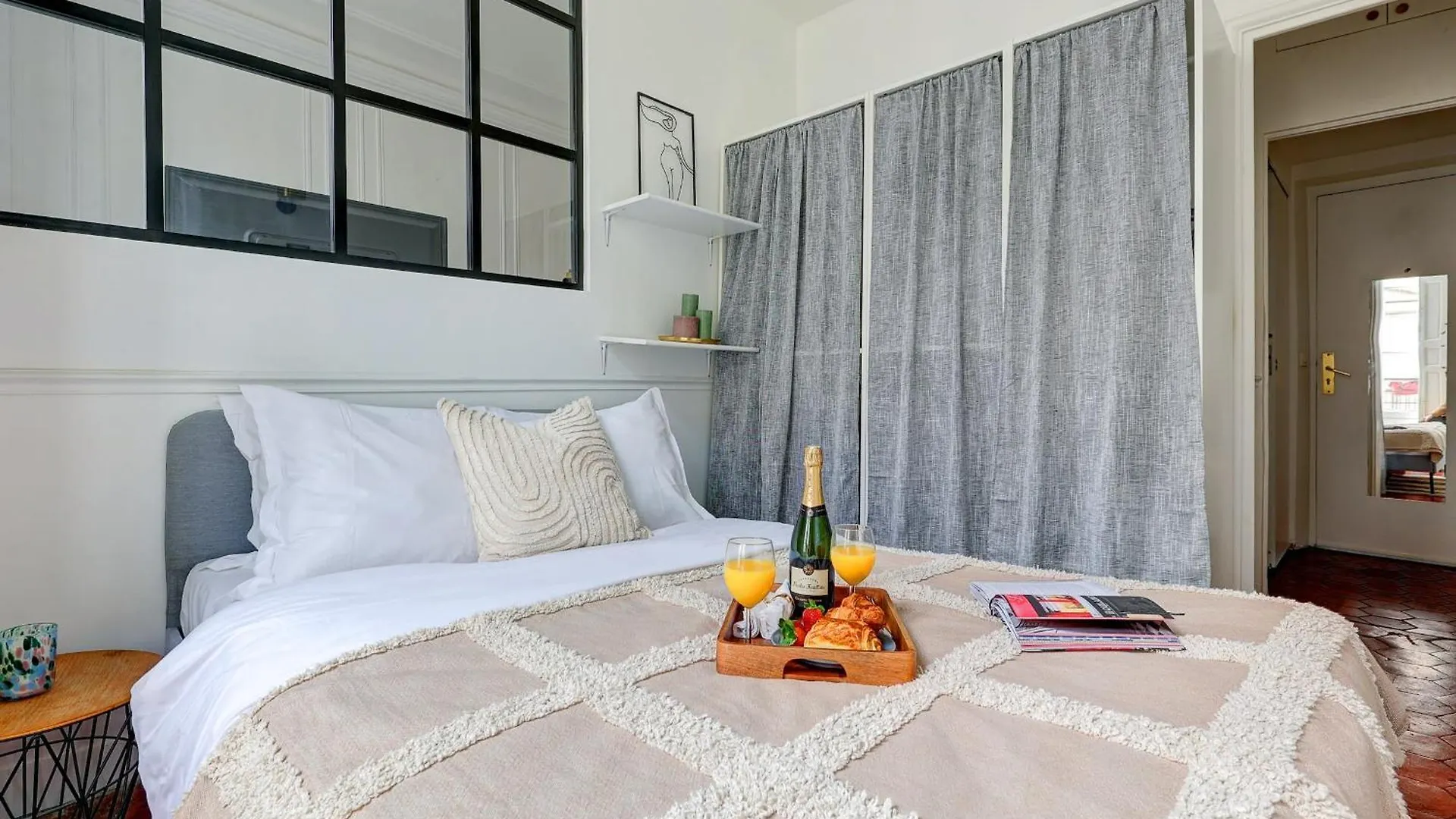 Apartment In Le Marais Centre Paris 0*,