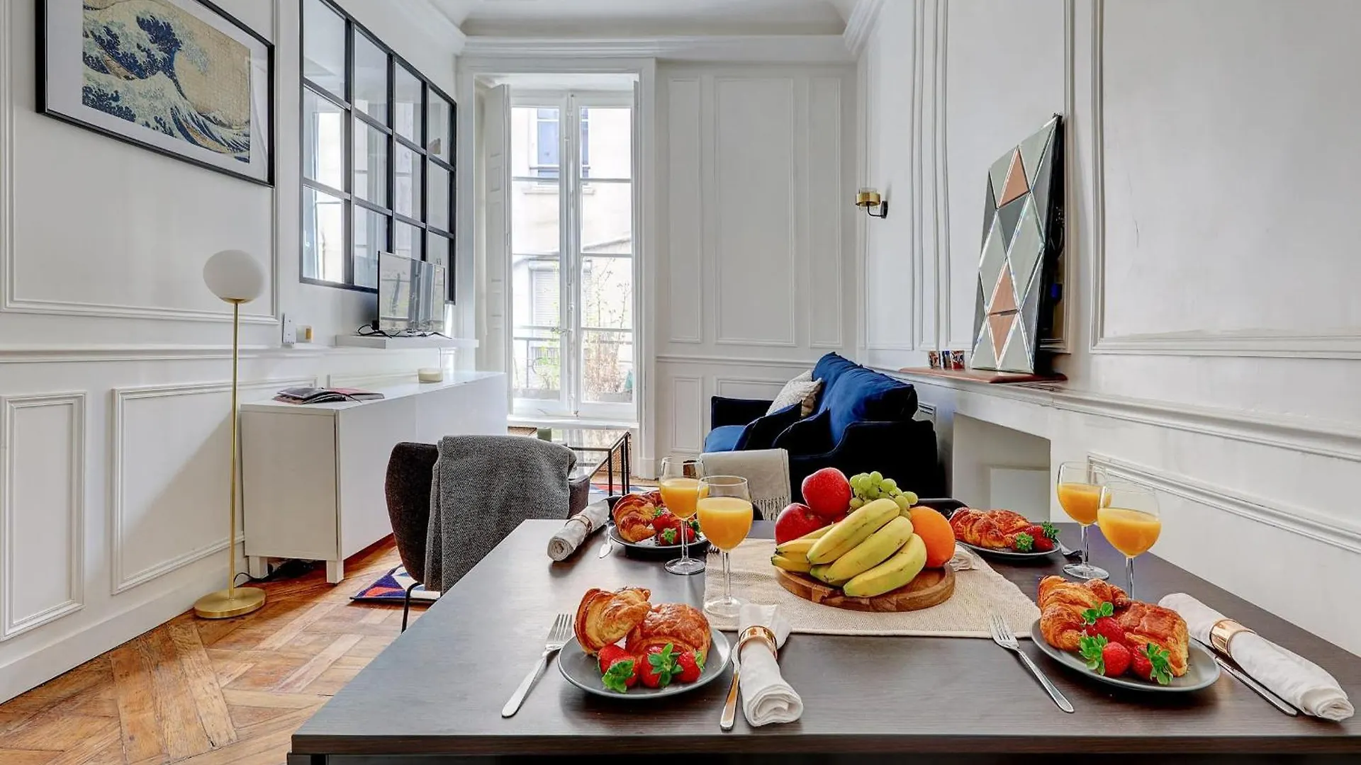 Apartment In Le Marais Centre Paris